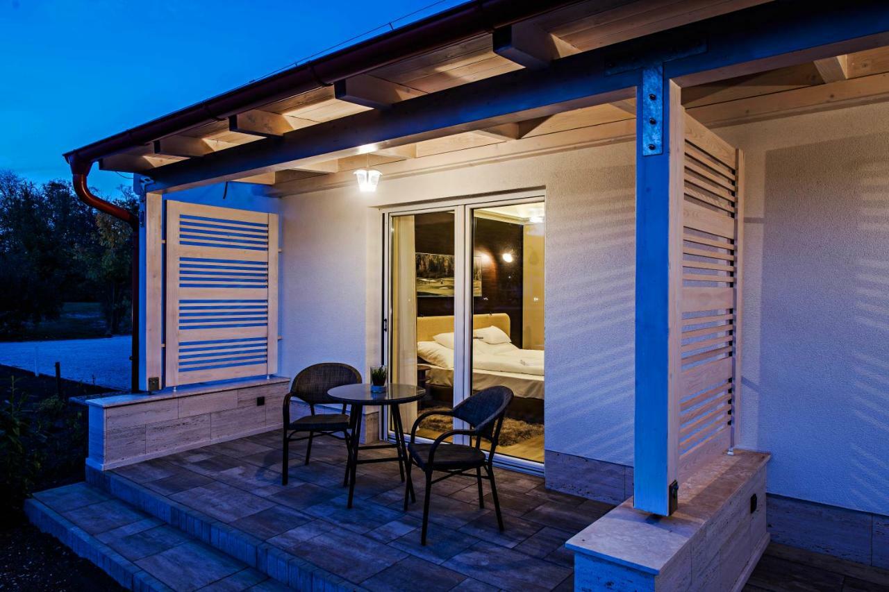 Pannonia Golf & Country Club Bed and Breakfast Alcsutdoboz Exteriör bild